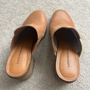 Lucky Brand Size 7 New Tan Mules